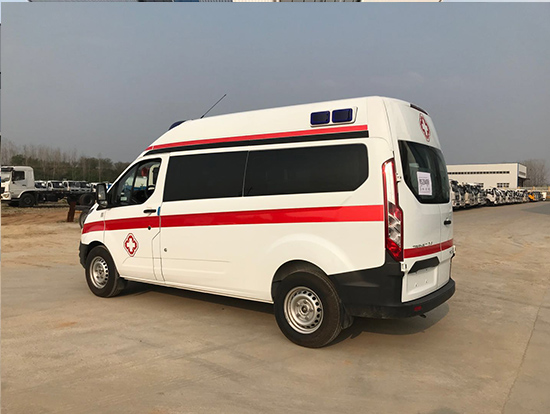 國(guó)六福特全順V362負(fù)壓救護(hù)車(chē)